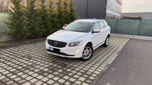 Volvo XC60 D4 AWD Geartronic Summum 2015