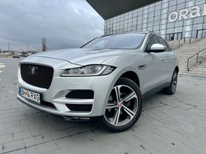 Jaguar F-Pace 2016