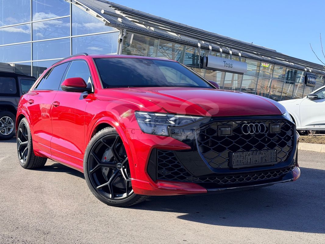 Audi RSQ8 RSQ8 Performance quattro Tiptronic MHEV 2025