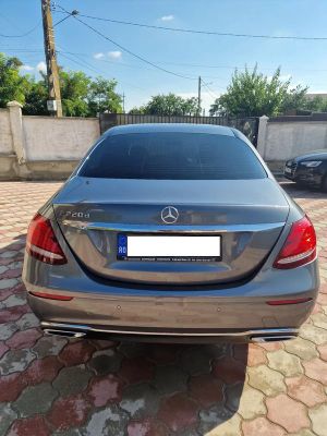 Mercedes-Benz E W213 [2016 - 2023] 220 d 4MATIC Aut. 2018