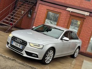 Audi A4 B8 [2007 - 2015] 2013