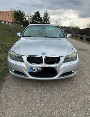 BMW 3 Series E90/E91/E92/E93 [2005 - 2013] 318d 2010