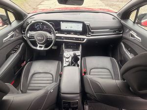Kia Sportage V [2021 - Prezent] 1.6 T-GDI PHEV 6AT 4x4 GT Line 2025