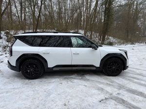 Kia EV9 99.8 kWh AWD 7 locuri GT Line 2024