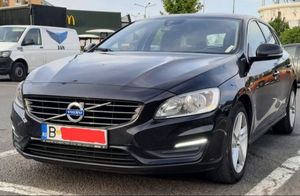 Volvo V60 I [2010 - 2018] D6 Plug-In-Hybrid AWD Geartronic Momentum 2015