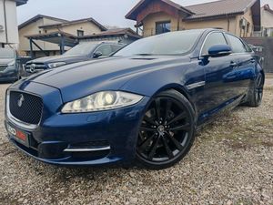 Jaguar XJ 3.0 V6 S Langversion Portfolio 2011