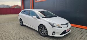 Toyota Avensis 2.0 D-4D Executive 2013