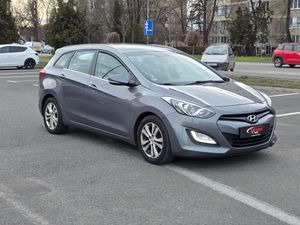 Hyundai i30 II [2011 - 2017] 1.6 CRDI Exclusive 2013