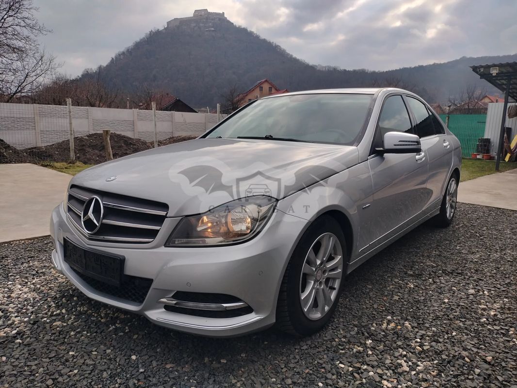 Mercedes-Benz C W204 [2007 - 2015] 180 BlueEFFICIENCY Avantgarde 2011