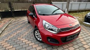 Kia Rio III [2011 - 2017] 1.1 CRDI Dream-Team Edition 2015