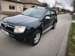 Dacia Duster 2012