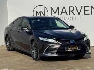 Toyota Camry Luxury 2022
