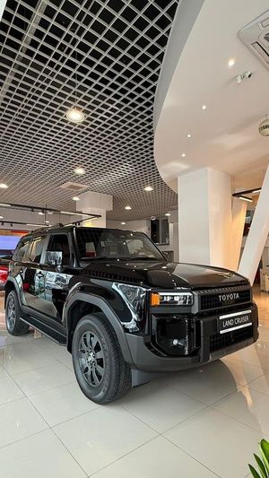 Toyota Land Cruiser 2.8l D-4D 204 CP A/T 7 locuri Executive 2025