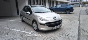 Peugeot 207 95 VTi Urban Move 2007