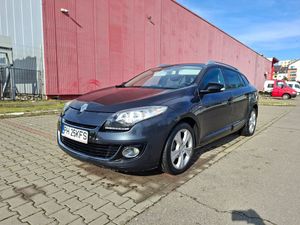Renault Megane III [2008 - 2016] ENERGY dCi 110 Start & Stop Bose Edition 2012