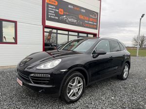 Porsche Cayenne Platinum Edition 2013