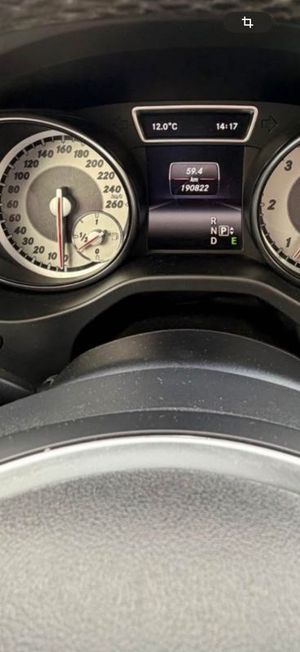 Mercedes-Benz GLA H247 [2019 - Prezent] 220 CDI 4MATIC Aut. 2015
