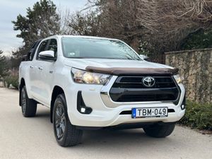 Toyota Hilux VIII [2015 - Prezent] 2.8D 204CP 4x4 Double Cab AT Executive 2022