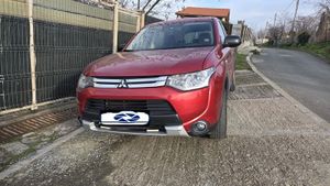 Mitsubishi Outlander 2.2 DI-D M/T AS&G Invite+ S16 2015