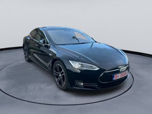 Tesla Model S 2016