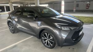 Toyota C-HR 1.8 HEV 140 CP 4x2 CVT Dynamic 2025