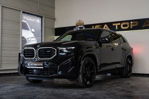 BMW XM 50e 2025