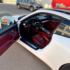 Porsche 911 2016