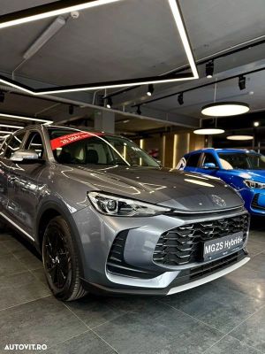 MG ZS 2025