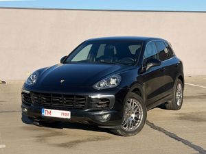 Porsche Cayenne Platinum Edition 2016