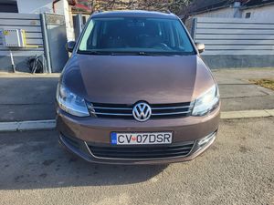 Volkswagen Sharan II [2010 - Prezent] 2.0 TDI DSG BlueMotion Technology Comfortline 2012