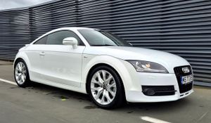 Audi TT 8J [2006 - 2014] 2.0 TDI quattro 2009