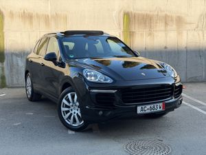 Porsche Cayenne Platinum Edition 2016