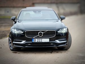 Volvo S90 T8 Twin Engine AWD Geartronic Inscription 2018