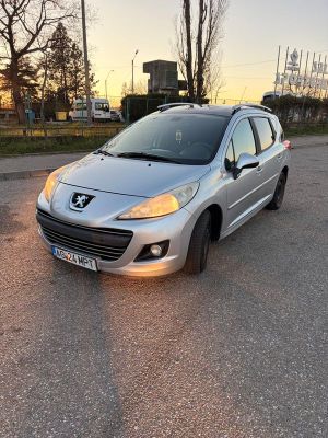 Peugeot 207 2011