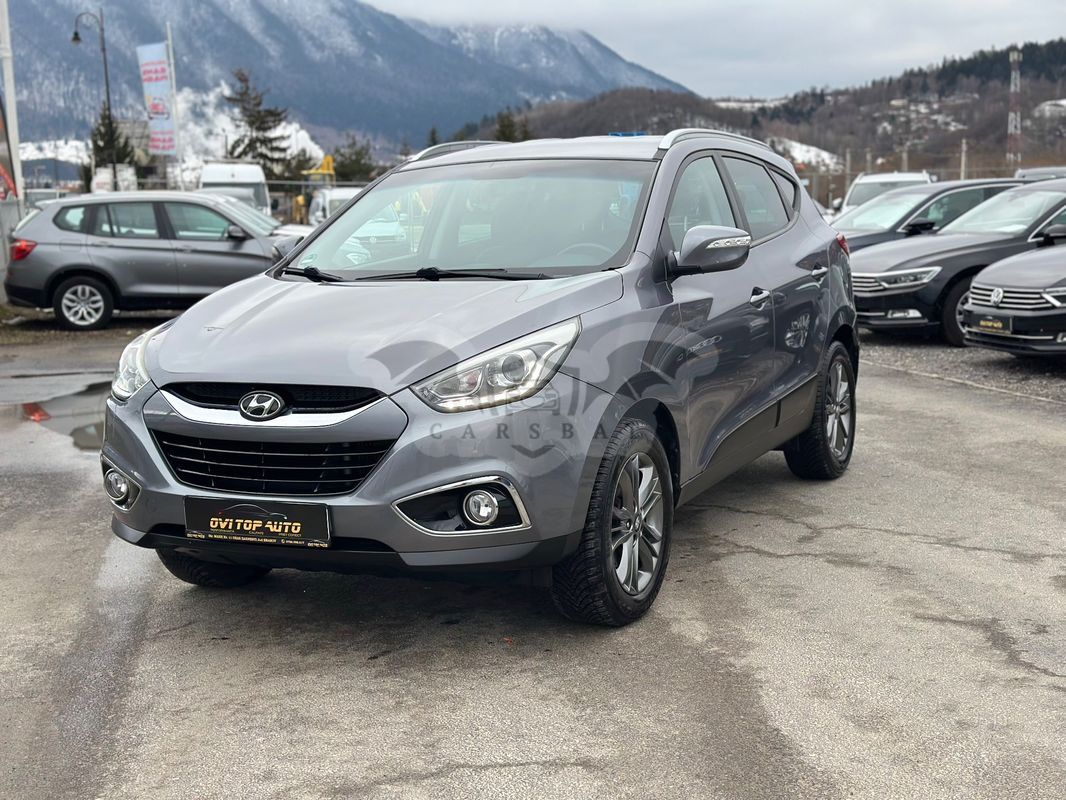 Hyundai ix35 2.0 CRDI 4WD Fifa World Cup Gold Edition 2015