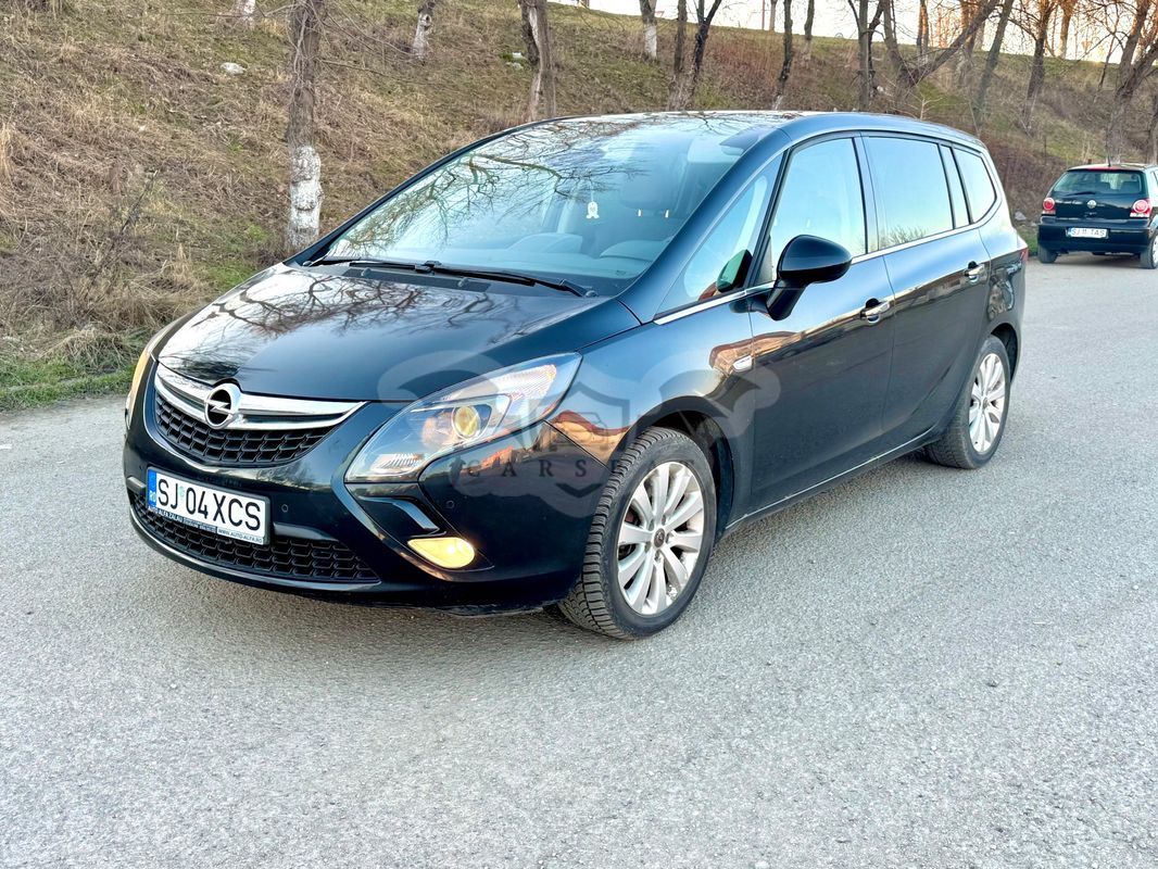 Opel Zafira 2.0 CDTI ECOTEC Cosmo 2012