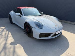 Porsche 911 Targa 4 GTS PDK 2024