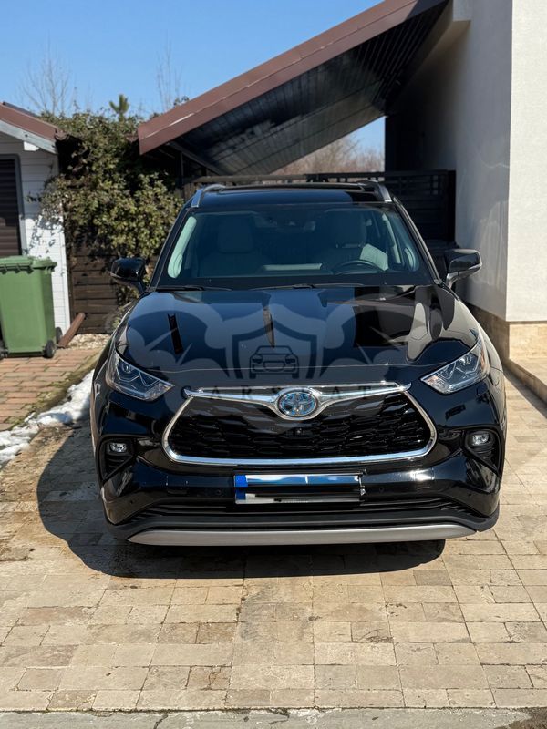 Toyota Highlander 2.5 L Dynamic Force 248CP Luxury Metallic 2023