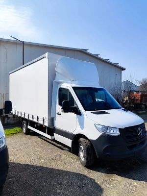 Mercedes-Benz Sprinter 2024