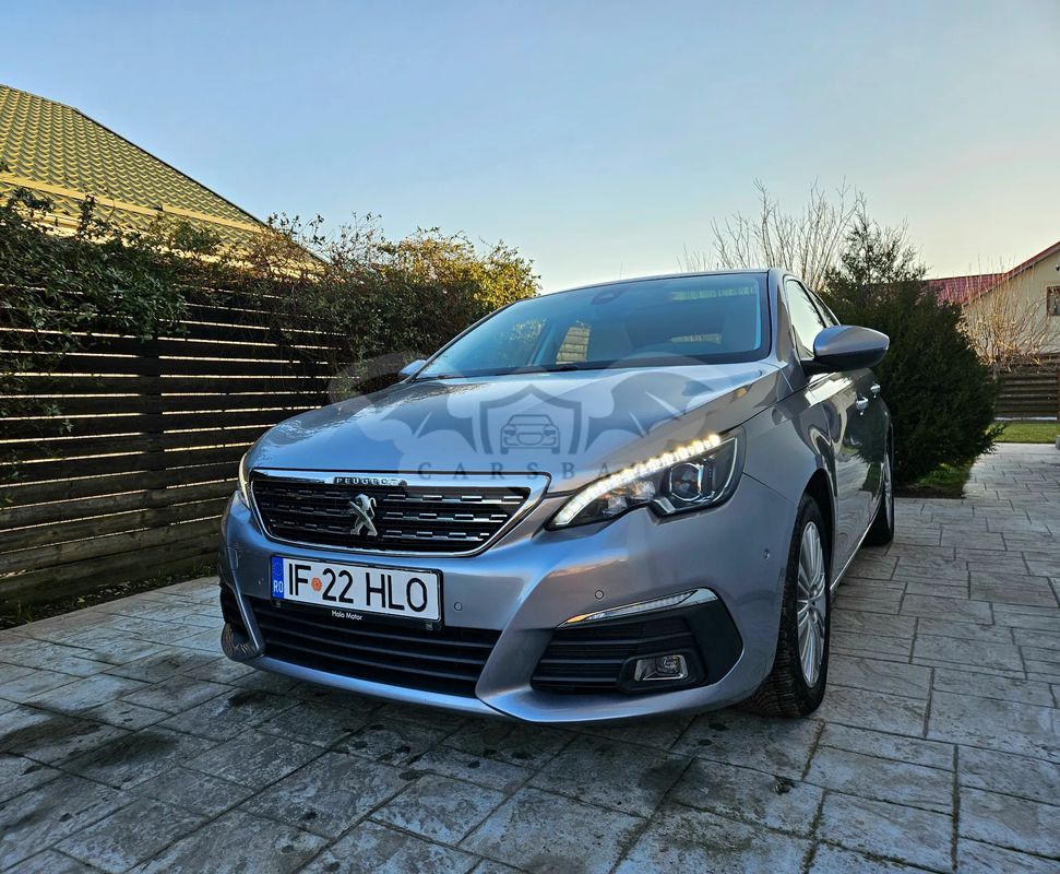 Peugeot 308 II [2013 - 2021] 1.2 L PureTech Turbo Allure 2017