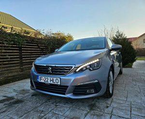 Peugeot 308 II [2013 - 2021] 1.2 L PureTech Turbo Allure 2017