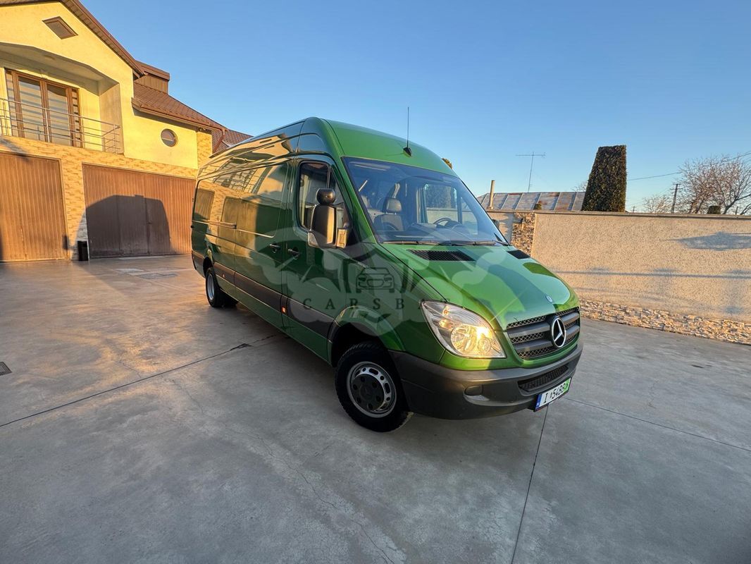 Mercedes-Benz Sprinter 2012