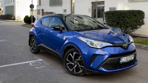 Toyota C-HR 1.8 HEV 140 CP 4x2 CVT Exclusive 2022