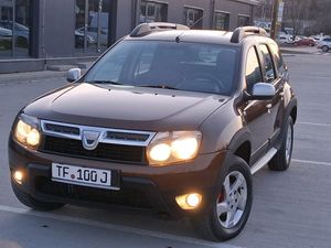 Dacia Duster 1.6 16V 4x4 Prestige 2012