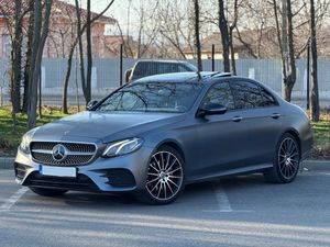 Mercedes-Benz E W213 [2016 - 2023] 220 d 4MATIC Aut. 2017