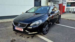 Volvo V40 D4 VEA Momentum 2015