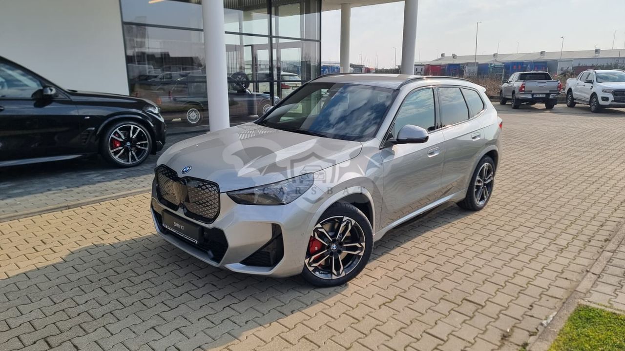 BMW iX1 xDrive30 2026