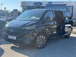 Ford Tourneo Custom 2025