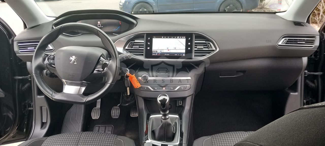 Peugeot 308 PureTech 110 Stop & Start Active Pack 2021
