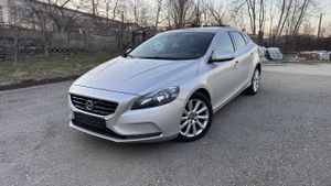 Volvo V40 II [2012 - Prezent] D2 ECO Summum 2014